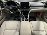 2021 Honda Accord Dealer-maintained  in showroom condition