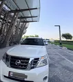 نيسان باترول بلاتينيوم منخفض المسافة / لورميلج