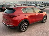 Kia Sportage full-option model with a panoramic sunroof and 2.0L