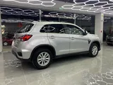 Mitsubishi ASX Dealer-maintained