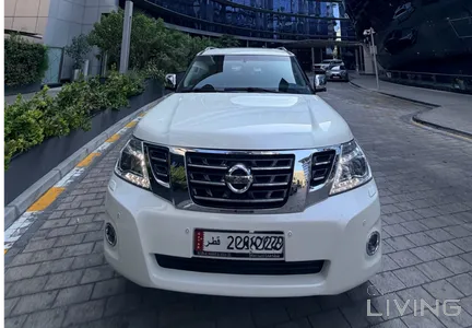 Nissan Patrol Platinum 2014