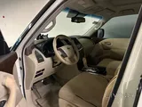 136000 km only, 2016 Nissan Patrol SE - Petrol SUV Automatic