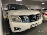 136000 km only, 2016 Nissan Patrol SE - Petrol SUV Automatic