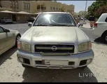 2005 Nissan Pathfinder SE - Reliable Used SUV in Silver