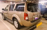 2006 Nissan Pathfinder LE - Reliable Used SUV with Automatic Transmission