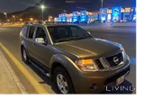 2009 Nissan Pathfinder SE - Used Petrol SUV with Automatic Gear