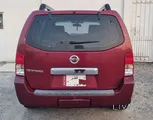 2009 registration  Nissan pathfinder SE