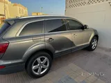 أودي كيو7 ستاندرد 2010 رمادي أوتوماتيك بنزين مستعمل