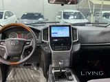 2010 Land Cruise G standard