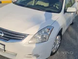 2010 Nissan altima Fir sale