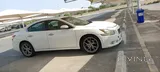 نيسان ماكسيما S 2010 - سيدان مستعملة بيضاء بناقل حركة أوتوماتيكي