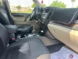 2011 high option Mitsubishi pajero