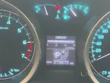 تويوتا لاند كروزر VXR 2011 - سيارة رياضية موثوقة مستعملة باللون الأبيض