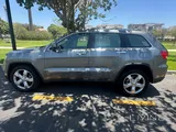2012 Jeep Grand Cherokee — only 73,000 km.