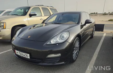 Porsche Panamera Premium Edition 2012