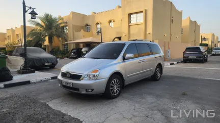 Kia Carnival  2013