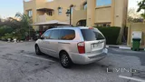 2013 Kia Carnival full option V6