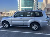 2013 Mitsubishi Pajero 3.5L GLS Full Option (First Owner)