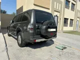 2013 Mitsubishi Pajero GLS - Used Grey SUV with Automatic Transmission