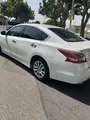 2013 Nissan Altima White - Reliable Used Sedan with Keyless Entry