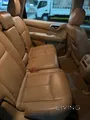 2013 Nissan pathfinder 6 cylinders 141k km.