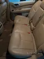 2013 Nissan pathfinder 6 cylinders 141k km.