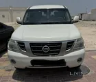 2013 Nissan Patrol SE - Used Petrol SUV with Automatic Transmission