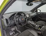 2013 Porsche Cayenne GTS