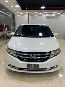 Honda Odyssey Touring 2014