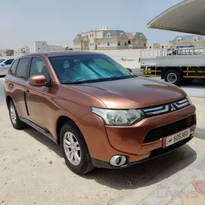 Mitsubishi Outlander  2014