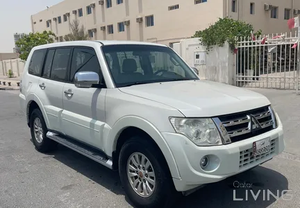 Mitsubishi Pajero 3.5L 2014