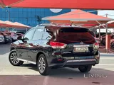 نيسان باثفايندر LE 2014 - سيارة رياضية مستعملة بنظام أوتوماتيكي ووقود بنزين
