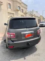 نيسان باترول إس إي 2014 - 7 مقاعد، دفع رباعي، داخلية جلد، السعر 35 ألف ريال