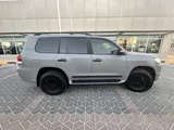 2014 Toyota Land Cruiser G with 2021 VXR kit