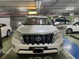 تويوتا برادو TXL 2014 SUV مستعملة بيضاء بناقل حركة أوتوماتيكي