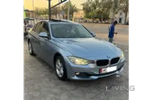 BMW 3 Series 2015 320i Used in Bright Colors