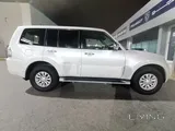 2015 Mitsubishi Pajero White SUV, Automatic