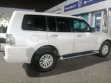 2015 Mitsubishi Pajero White SUV, Automatic