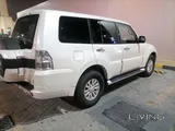 2015 Mitsubishi Pajero White SUV, Automatic