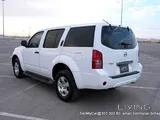 2015 Nissan Pathfinder (7-Seater)