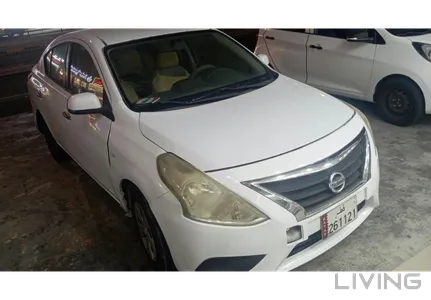 Nissan Sunny  2015