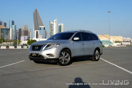 Nissan Pathfinder SV 2015
