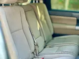 تويوتا سيكويا بلاتينيوم 2015 مستعملة، بنزين، أوتوماتيك، رمادي