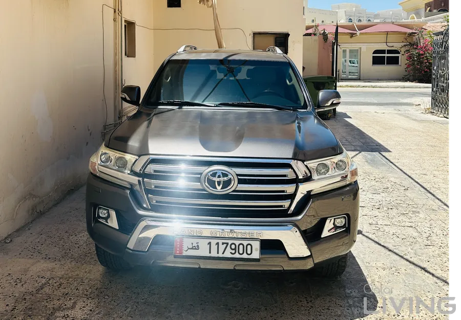 Toyota Land Cruiser GXR 2016 — QatarLiving