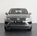 2016 Volkswagen Touareg-Low Mileage-Free Service Package