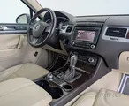 2016 Volkswagen Touareg-Low Mileage-Free Service Package