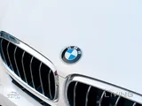 بي إم دبليو X6 2017 بيضاء - مستعملة، 126,600 كم، بنزين، أوتوماتيك، مقاعد جلدية