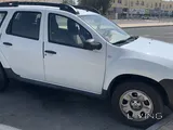 2017 Renault Duster- Family car