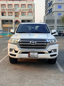 Toyota Land Cruiser GXR 2017