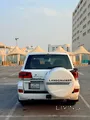 2017 Toyota Land Cruiser GXR V8